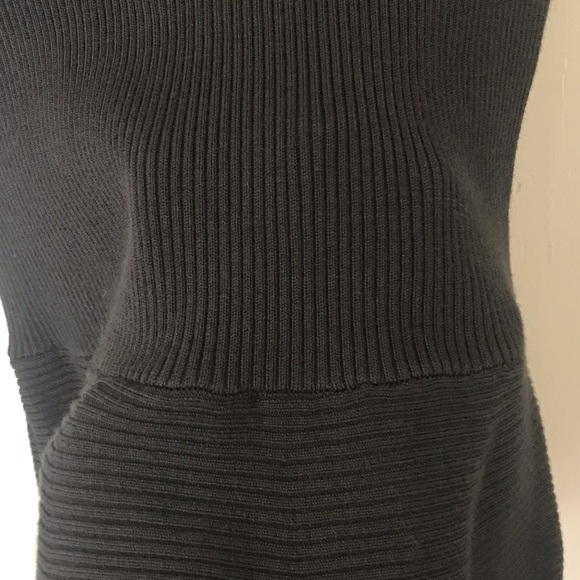 NWT Philosophy Peplum Ribbed Top sz xs - Picture 2 of 5